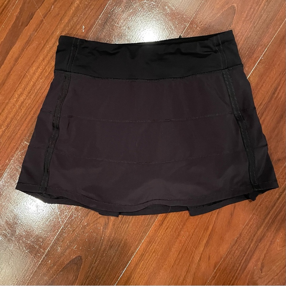 Lululemon pace rival skirt, size 4, tall